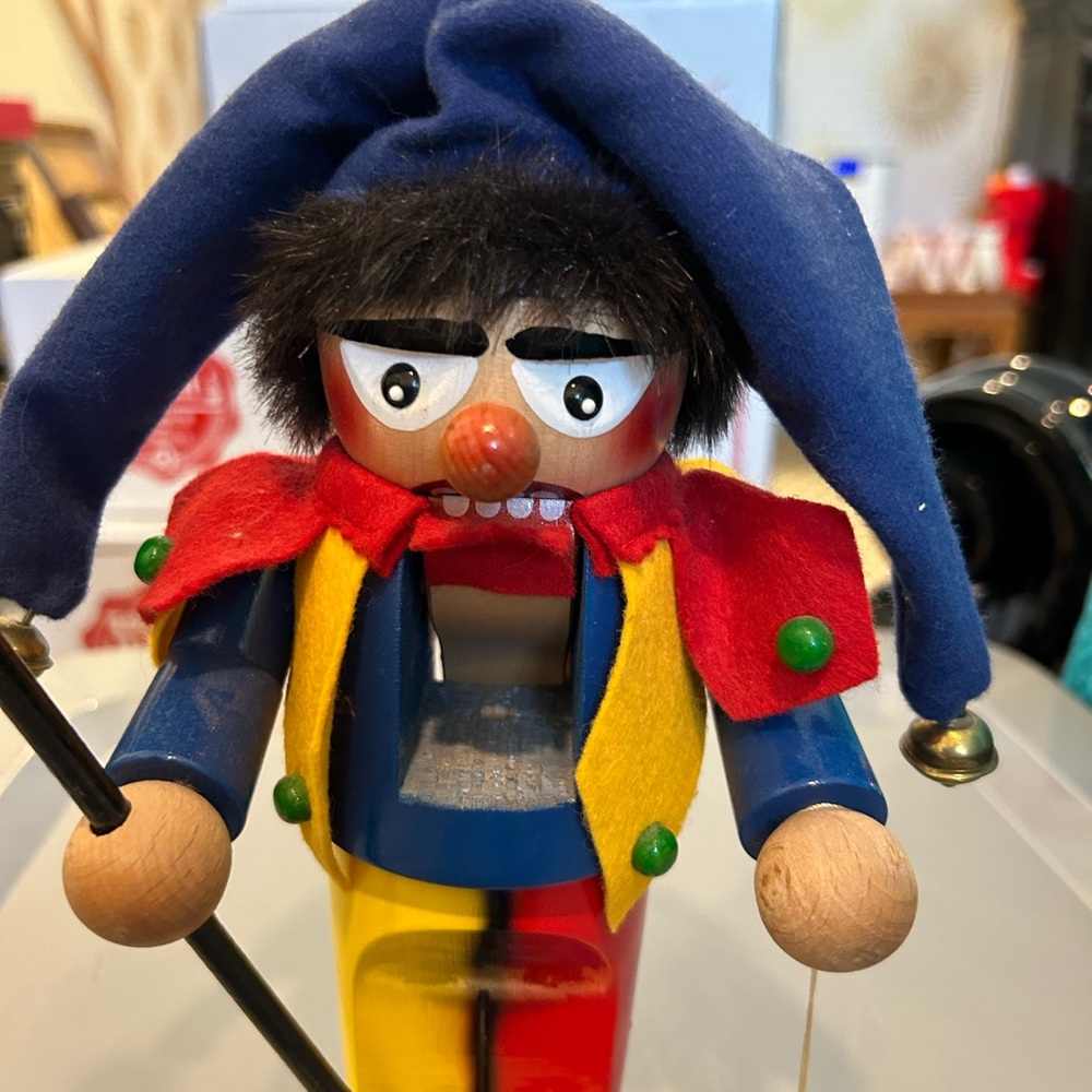 Whimsical Steinbach Nutcracker Jester with staff 11”